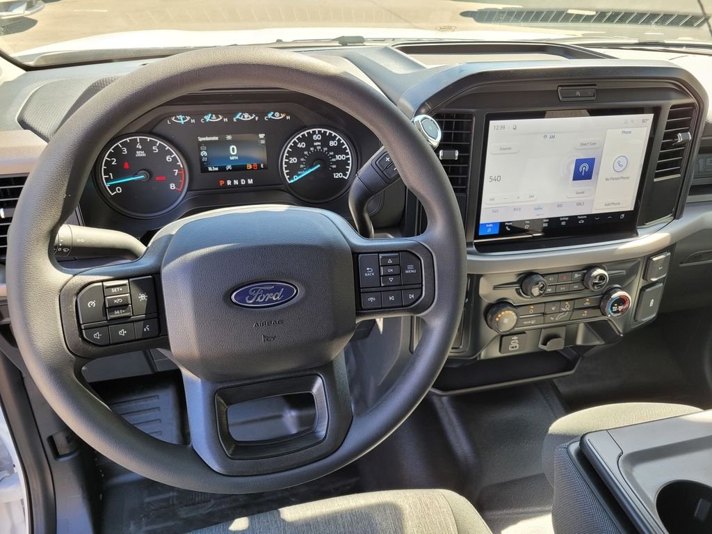 New 2026 Oxford White Ford XL image 8