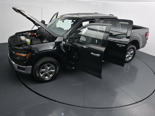 Certified Used 2025 Black Ford XLT image 33