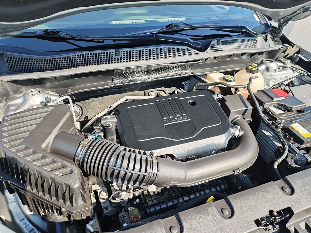 Used 2024 Gray Chevrolet LT image 25