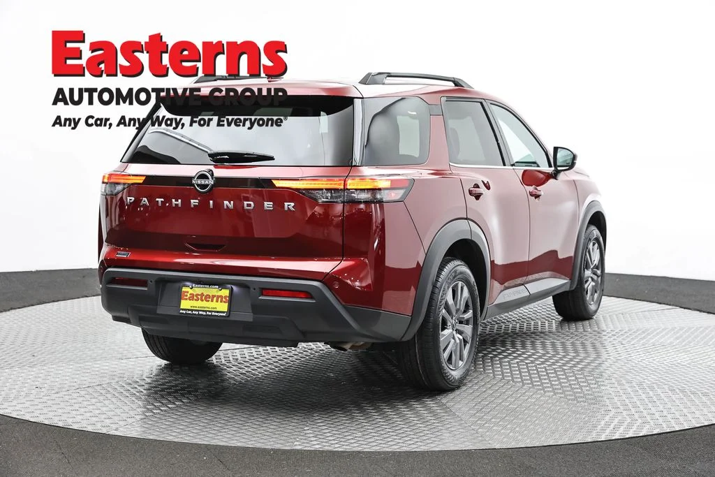 Used 2025 Red Nissan SV image 5
