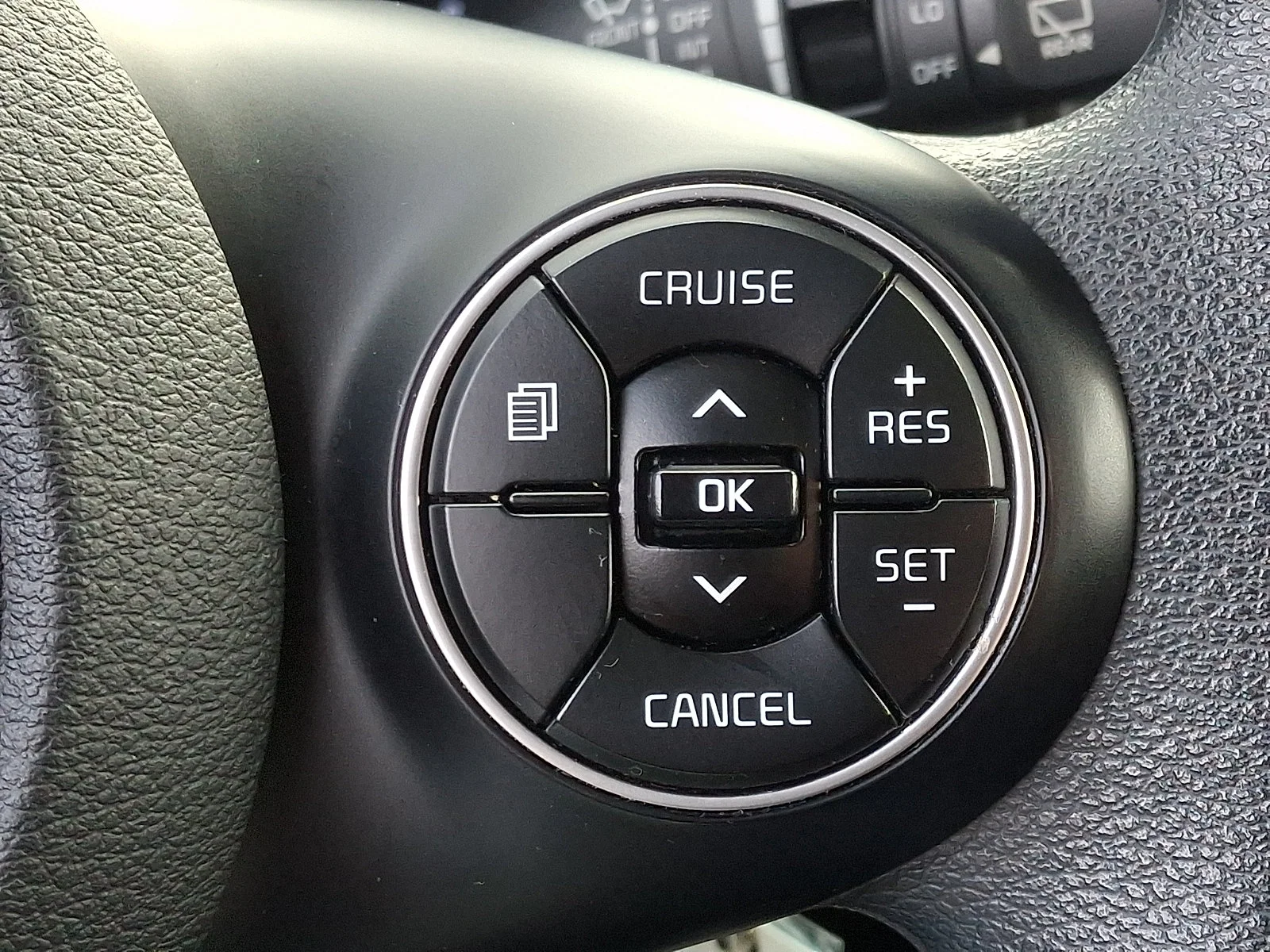 Certified Used 2020 Silver Kia S image 21