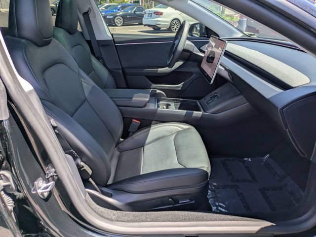 Used 2025 Solid Black Tesla Long Range image 28