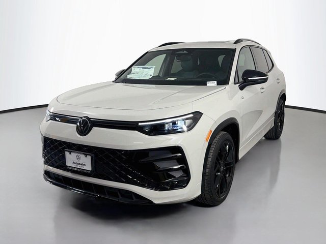 New 2026 Volkswagen Tiguan SE R-Line Black