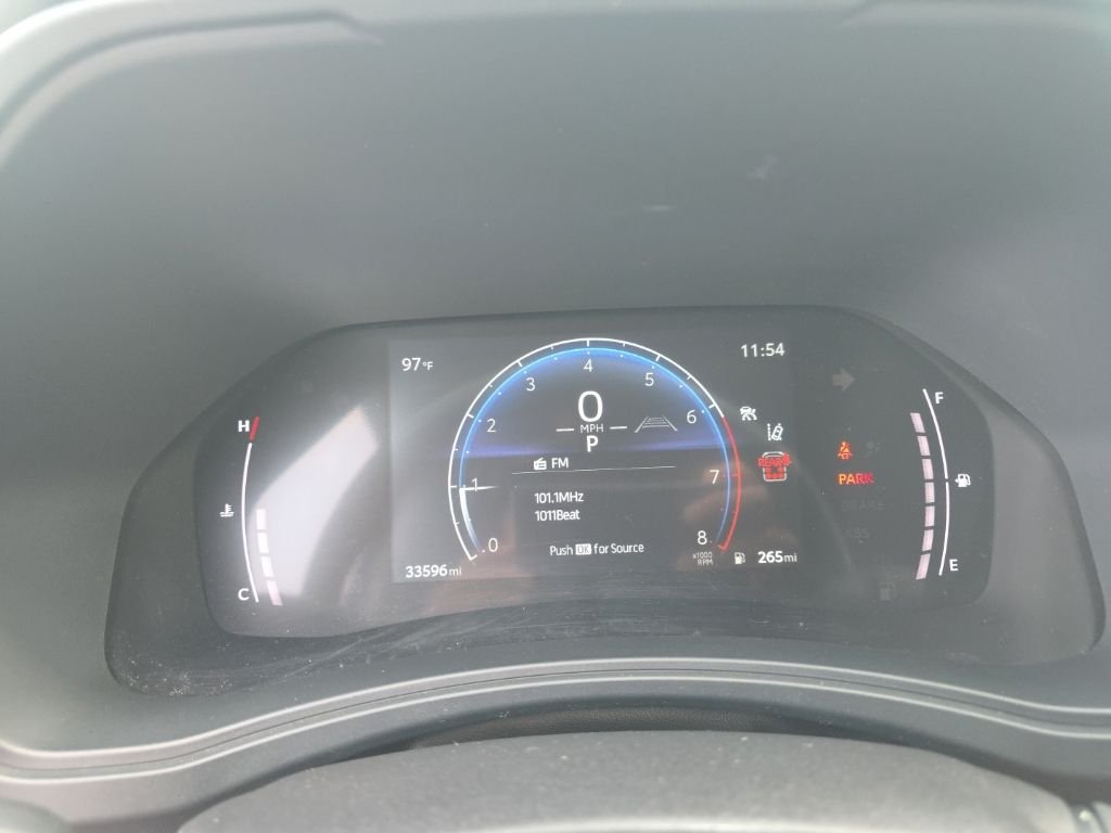 Used 2025 Silver Toyota XLE image 21