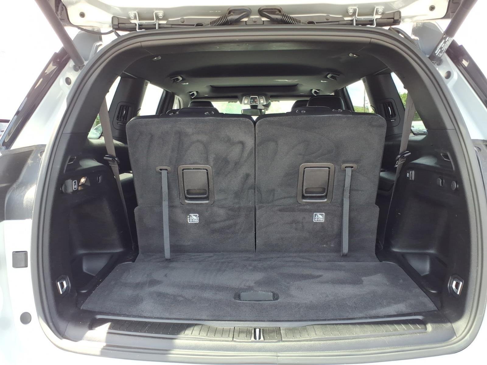 Used 2023 Silver Zynith Jeep Altitude image 31