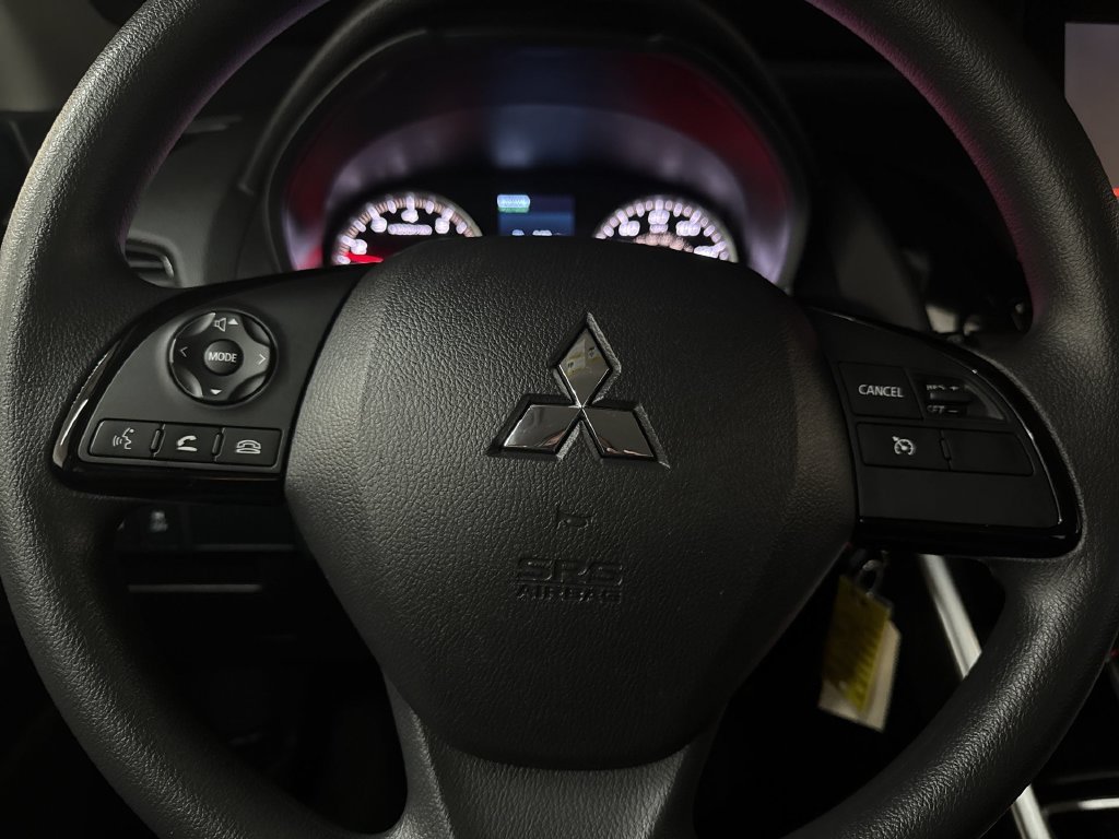 Used 2023 Silver Mitsubishi LE image 20