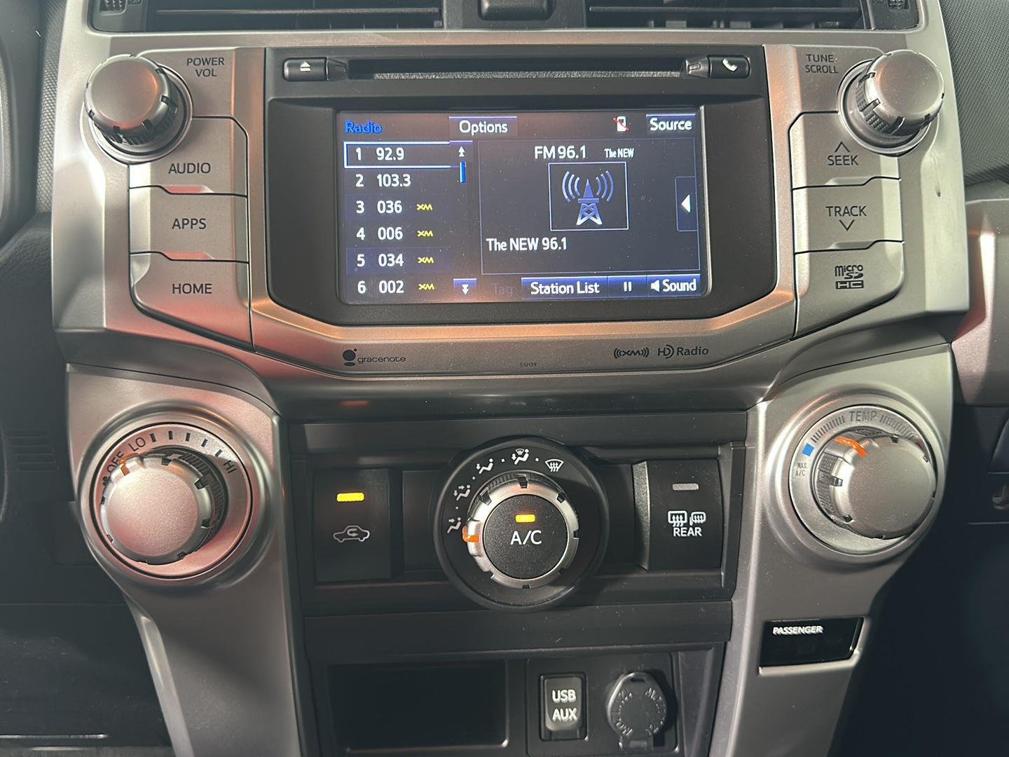 Used 2018 Magnetic Gray Metallic Toyota SR5 image 15
