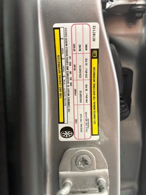 Used 2022  Jeep Latitude Lux image 21