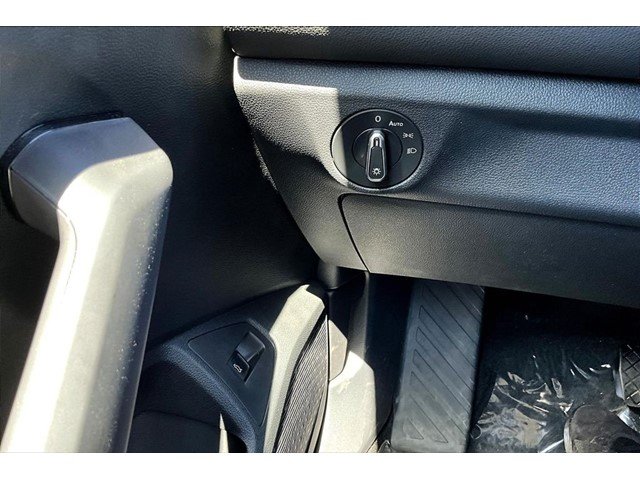 New 2026 Pure White Volkswagen 1.5T S image 15