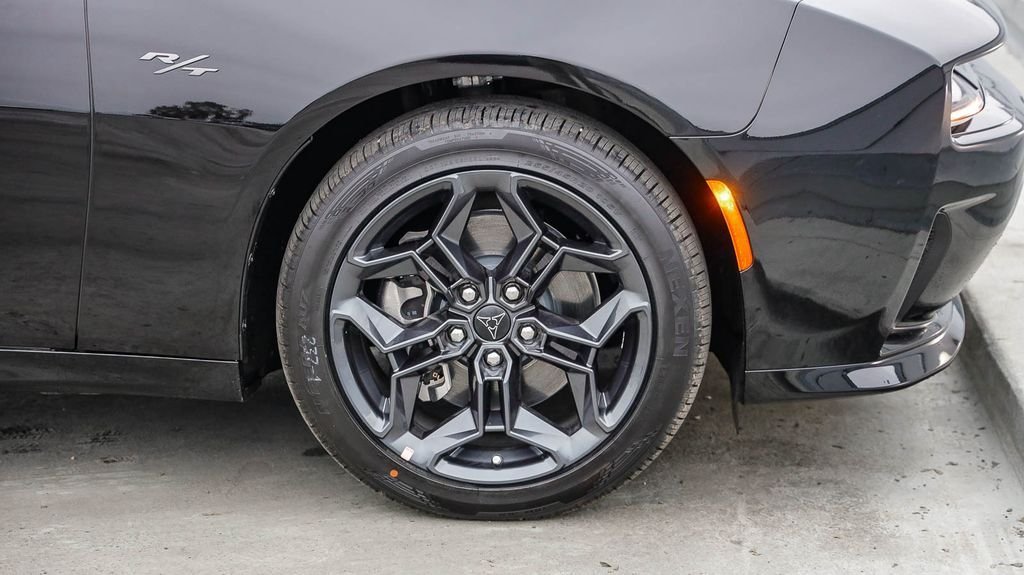 New 2026 Diamond Black Crystal Pearlcoat Dodge R/T image 11