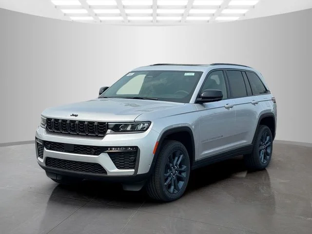New 2026 Silver Zynith Jeep 85th Anniversary Edition image 3