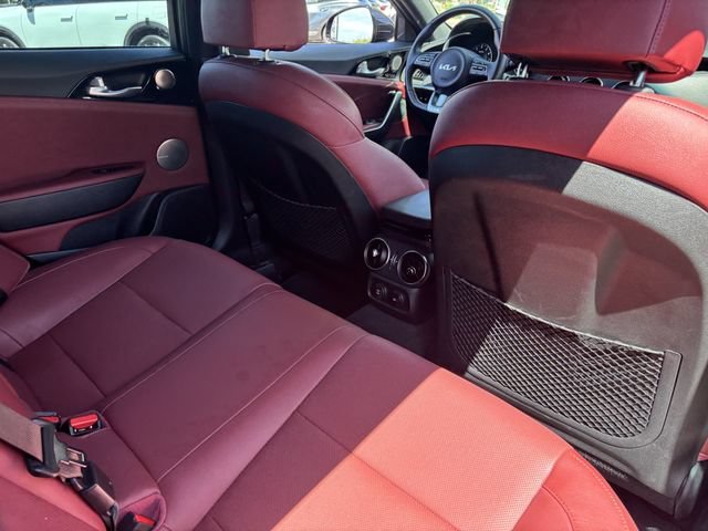 Used 2023 Aurora Black Kia GT-Line image 11