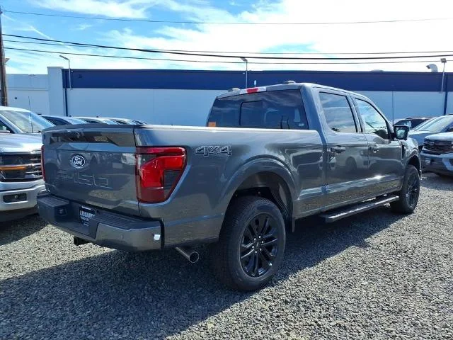 New 2026 Carbonized Gray Metallic Ford XLT image 5