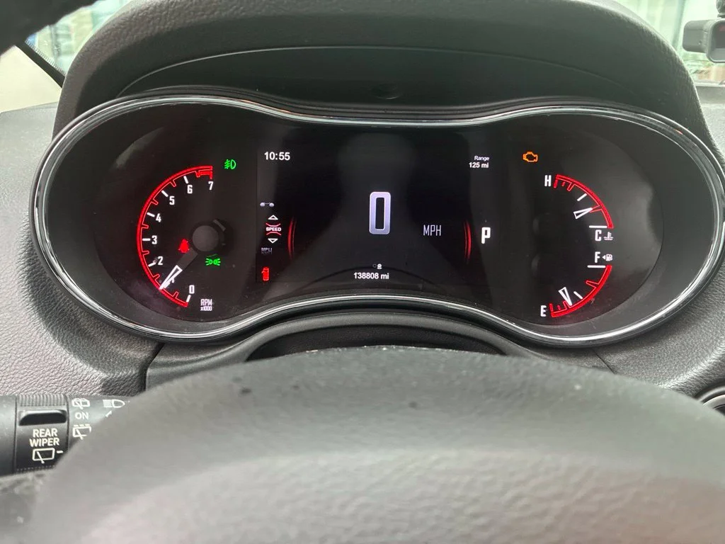 Used 2014 Silver Dodge Limited image 6