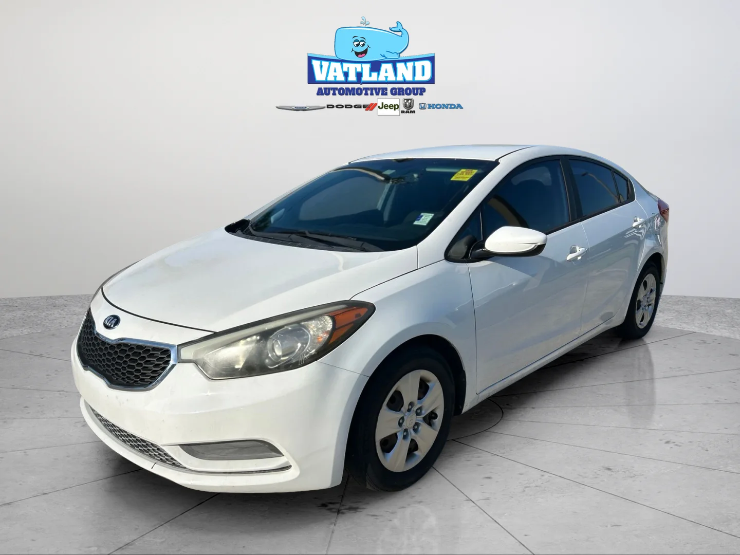 Used 2016 Clear White Kia LX image 20