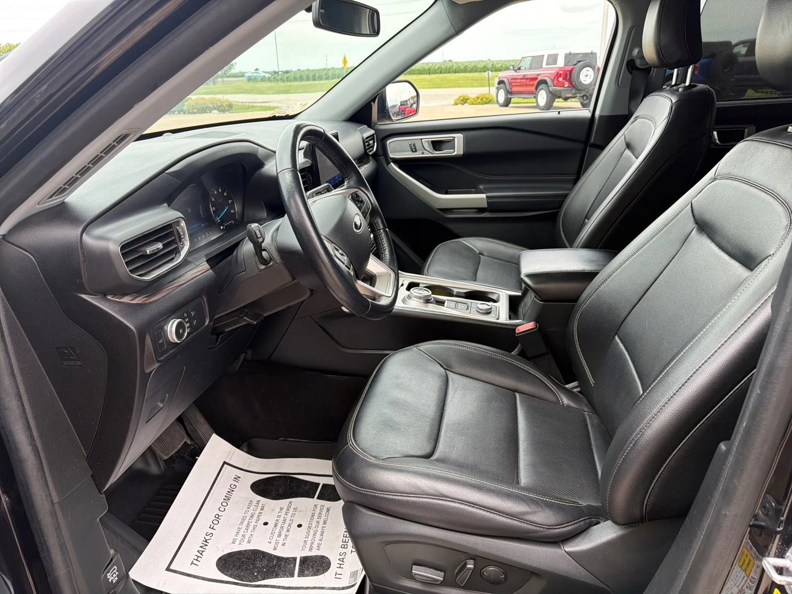 Used 2022 Agate Black Metallic Ford Limited image 15
