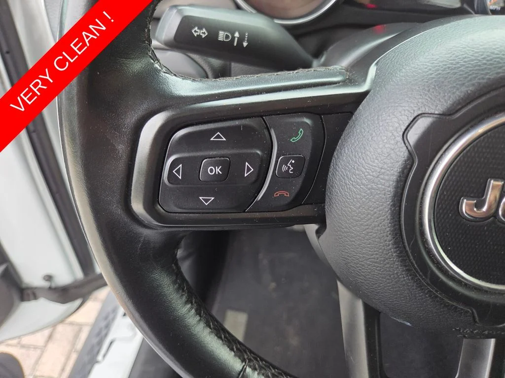 Used 2022 White Jeep Sport image 29