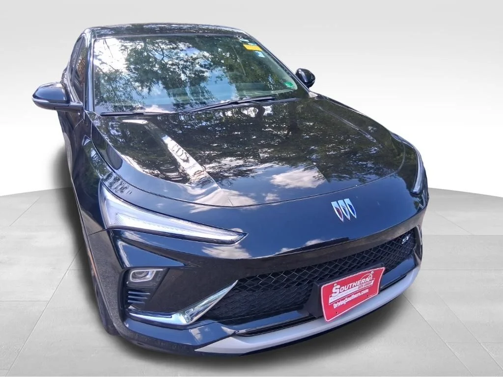 Used 2024 Black Buick Sport Touring image 15