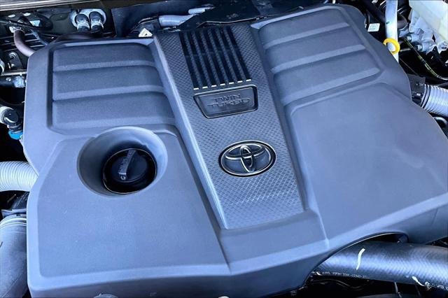 Certified Used 2025 MIDNIGHT BLACK METAL Toyota  image 60