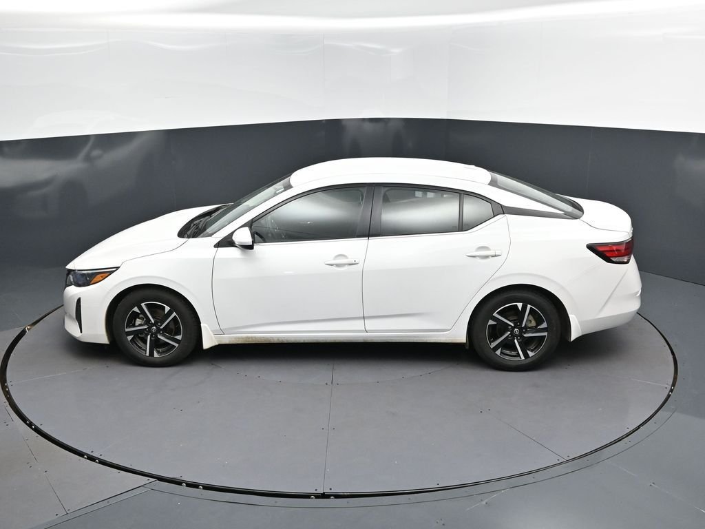 Used 2024 White Nissan SV image 32