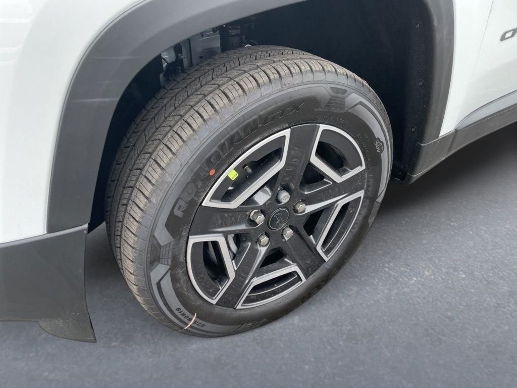 New 2026 Bright White Clear-Coat Exterior Paint Jeep Laredo image 9