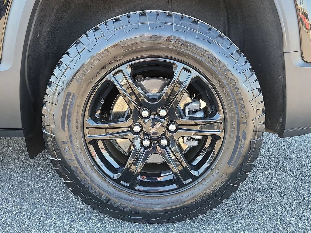 2023 GMC Acadia AT4 - Photo 8