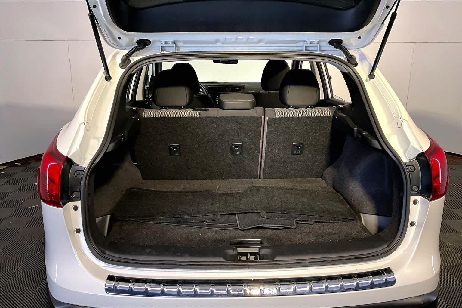 Used 2017 Pearl White Nissan SV image 36