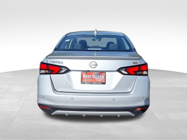 Used 2025 Silver Nissan 1.6 SR image 7