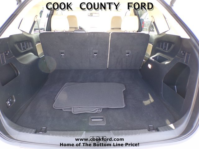 Used 2024 Star White Ford SEL image 25