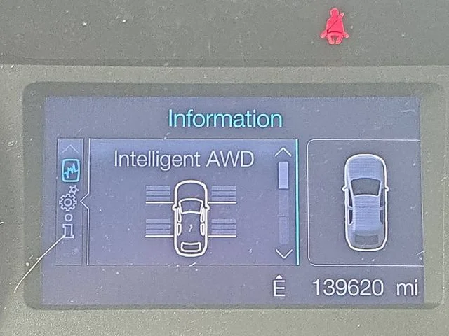 Used 2013 White Suede Ford SEL image 28