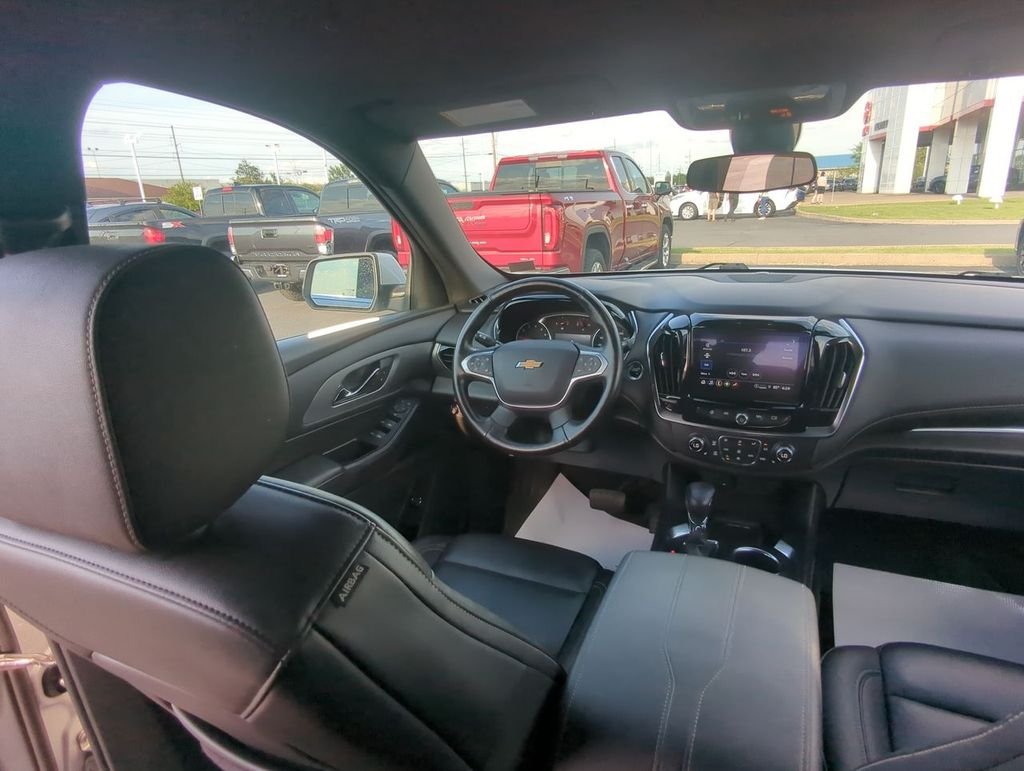 Used 2022 Silver Chevrolet LT Leather image 10