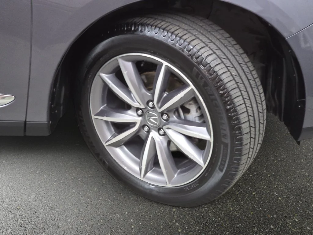 Used 2021  Acura Technology Package image 33