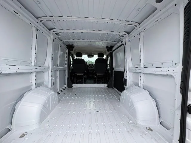New 2026 Bright White Clear-Coat Exterior Paint RAM Low Roof image 11