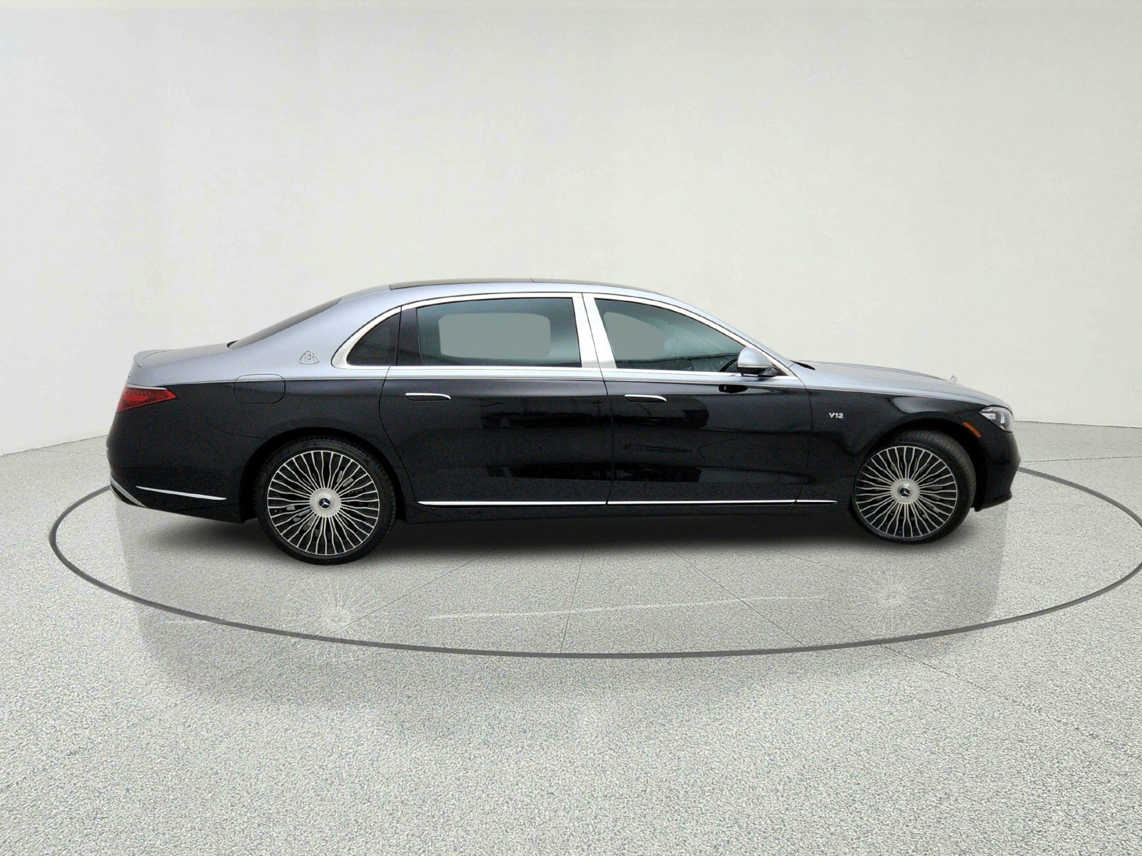 Certified Used 2023 Obsidian Black Mercedes-Benz Maybach S 680 image 7