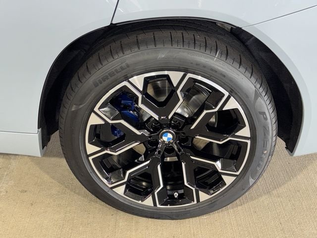 New 2026 Brooklyn Grey Metallic BMW M50 xDrive image 25