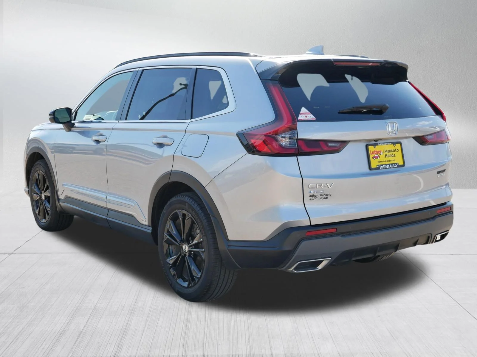 Certified Used 2024 Lunar Silver Metallic Honda Sport Touring image 5