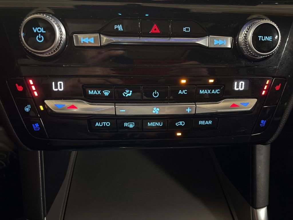 Used 2021 Gray Ford Limited image 22