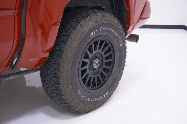 Used 2025  Toyota TRD Sport image 9
