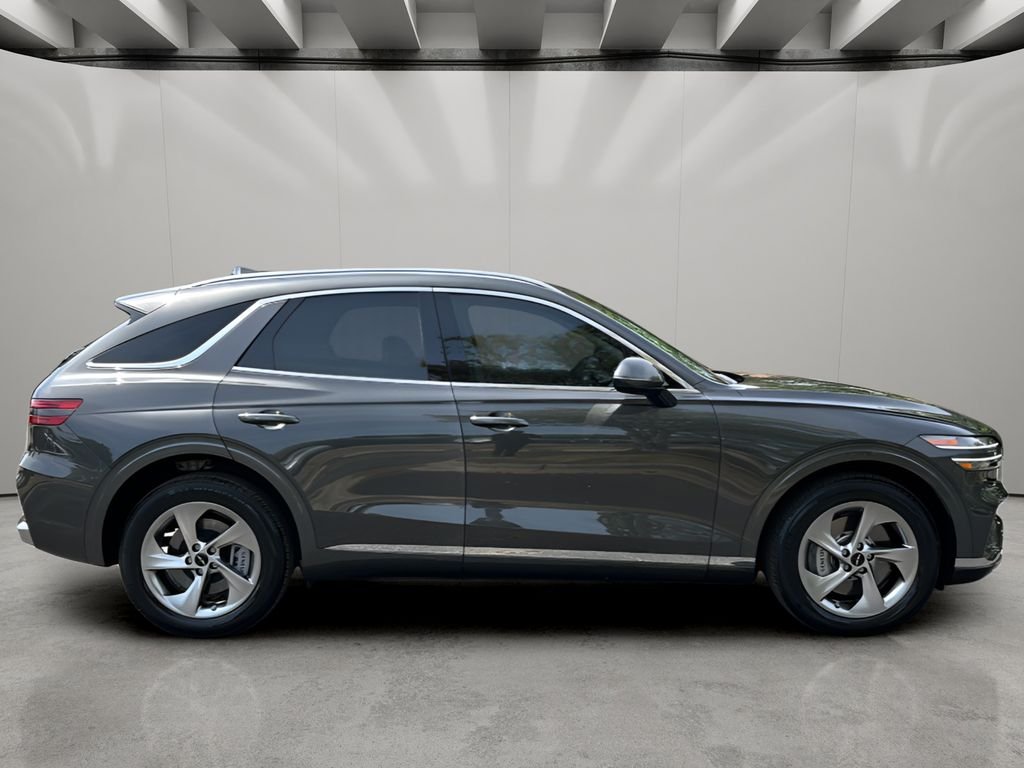 2026 GENESIS GV70 Standard - Photo 6