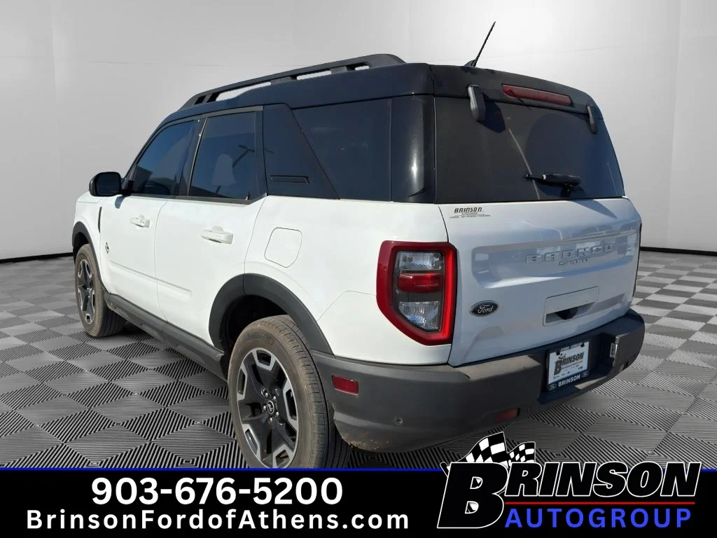 Used 2023  Ford Outer Banks image 7