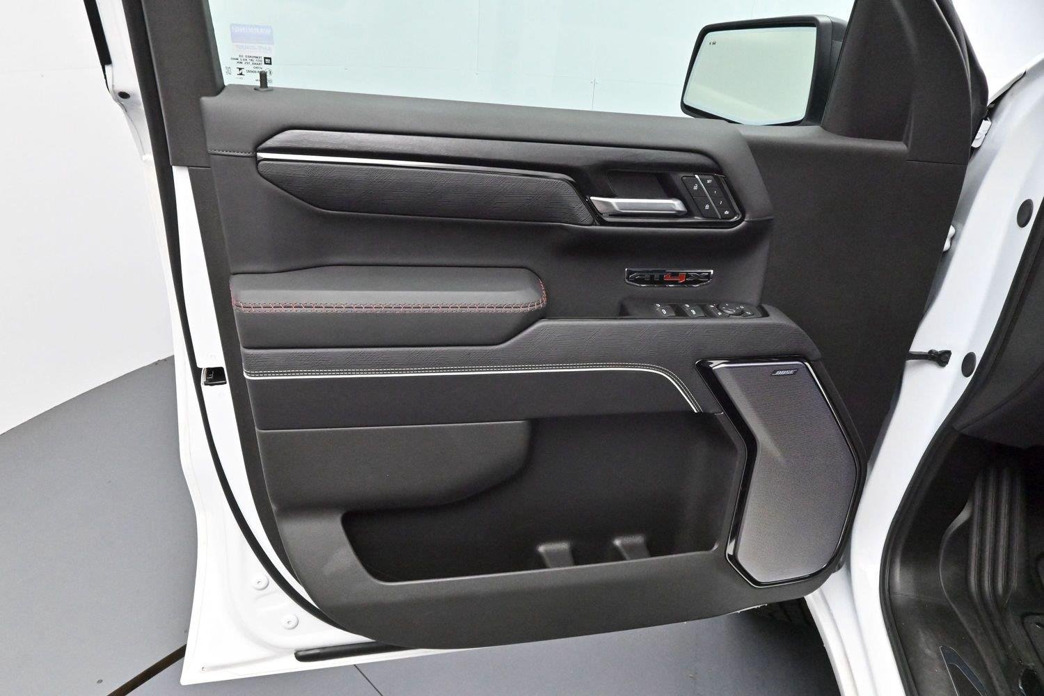 Used 2026 Summit White GMC AT4X image 9