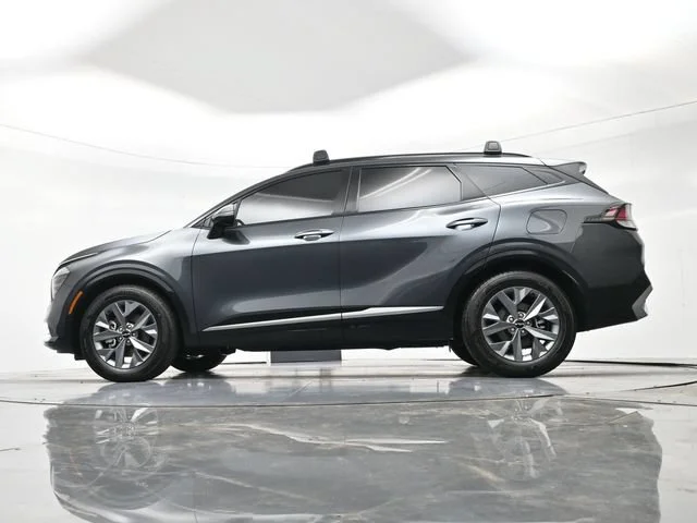 Used 2025 Gravity Gray Kia SX image 29