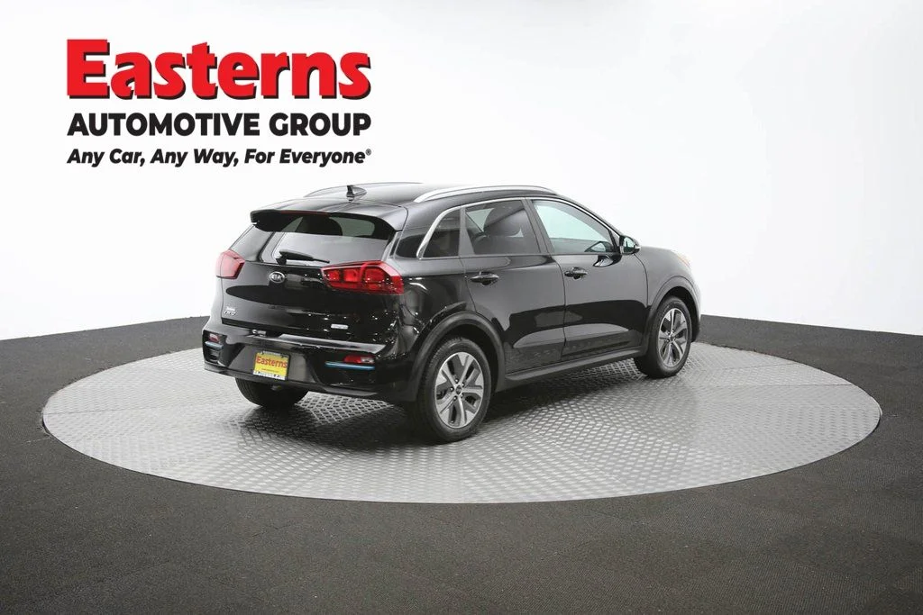 Used 2021 Black Kia EX image 38