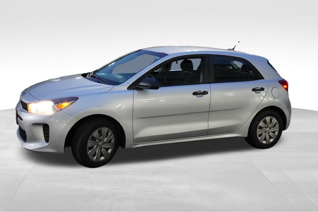 Certified Used 2018 Silky Silver Kia LX image 10