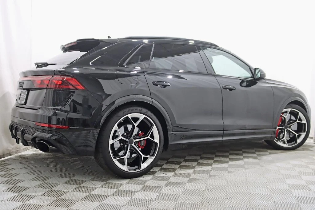 Used 2026 Black Audi 4.0T image 8