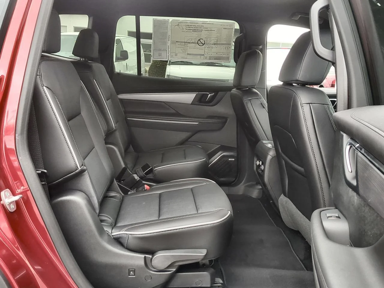 2025 Buick Enclave Preferred - Photo 27