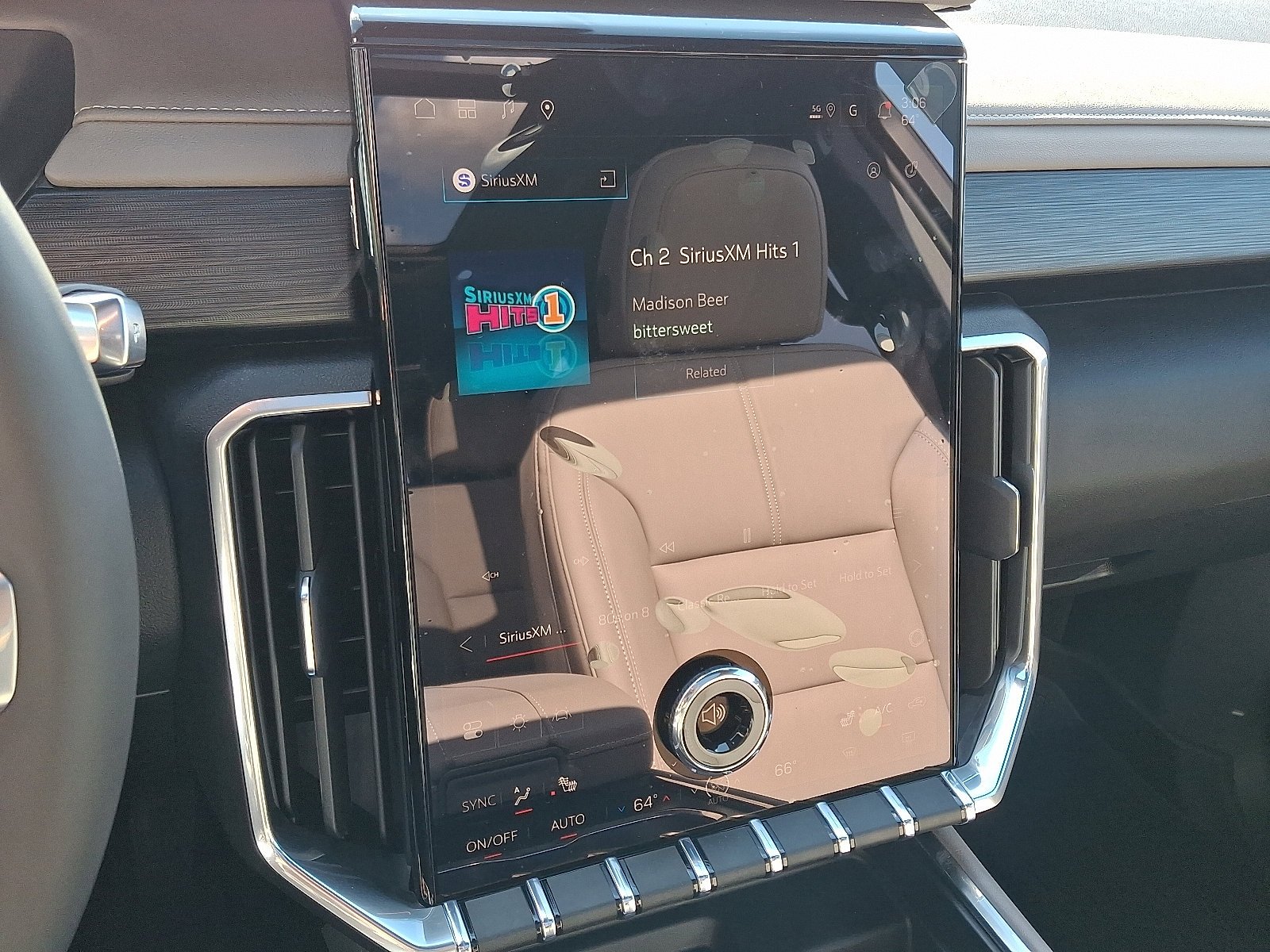 2026 GMC Acadia Elevation - Photo 8