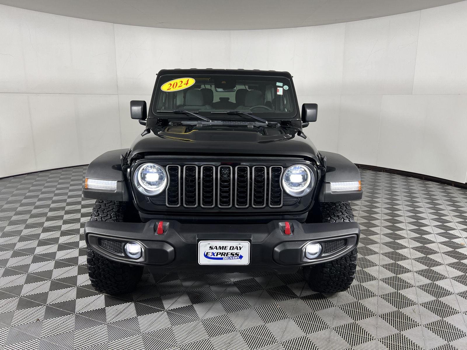 Used 2024 Black Clearcoat Jeep Rubicon image 2