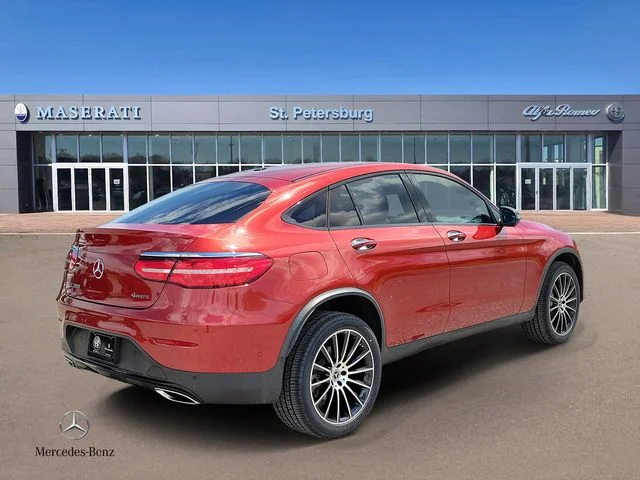 Used 2019  Mercedes-Benz GLC 300 Coupe image 4