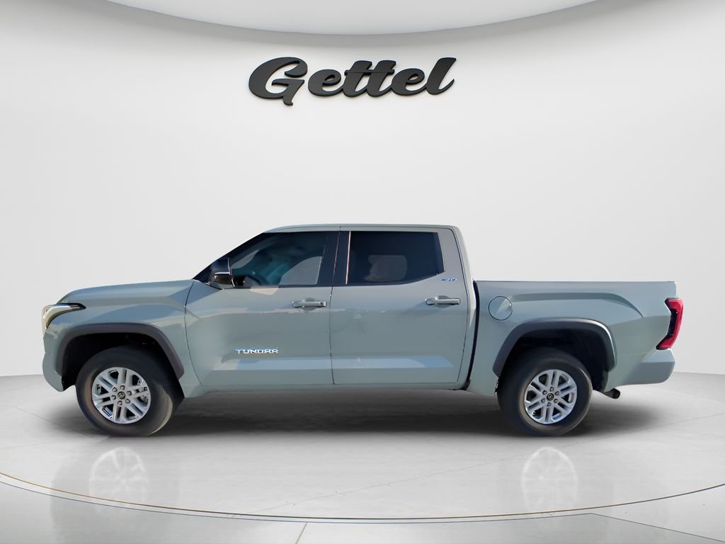 Used 2024  Toyota SR5 image 15